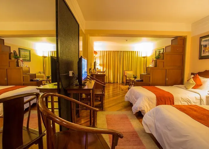Hotel Shangri-la, 5*