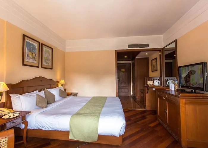 Hotel Shangri-la,