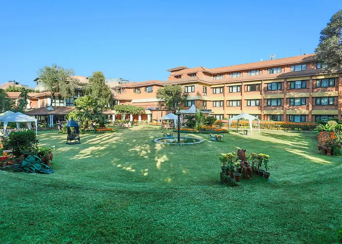 Shangri-la, Hotel 5*